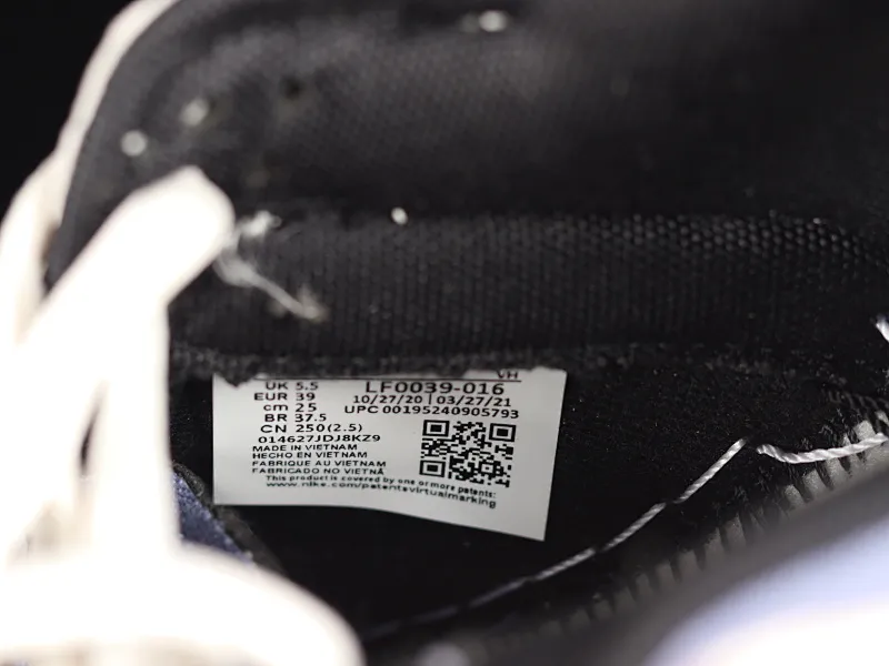 All Categories Nk SB Dunk Series Nk SB Dunk Low Low-top sneakers Otomo Katsuhiro x Nk SB Dunk Low "Steamboy OST" Otomo Katsuhiro co-branded SB low-top sports and leisure sneakers LF0039-016
